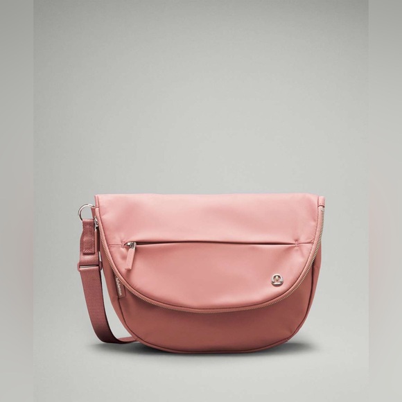 lululemon athletica Handbags - Lululemon All Night Festival Bag 5L Spiced Chai